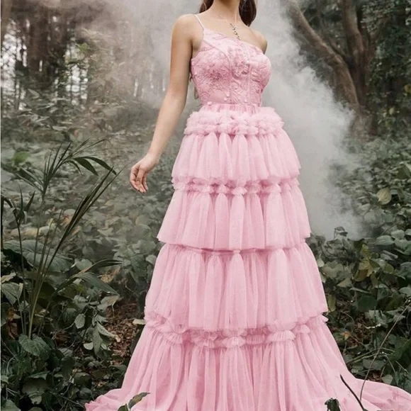 🔥NWT One shoulder sequin bodice mesh hem cake dress in pink size xs p2p 19+ - Picture 4 of 11